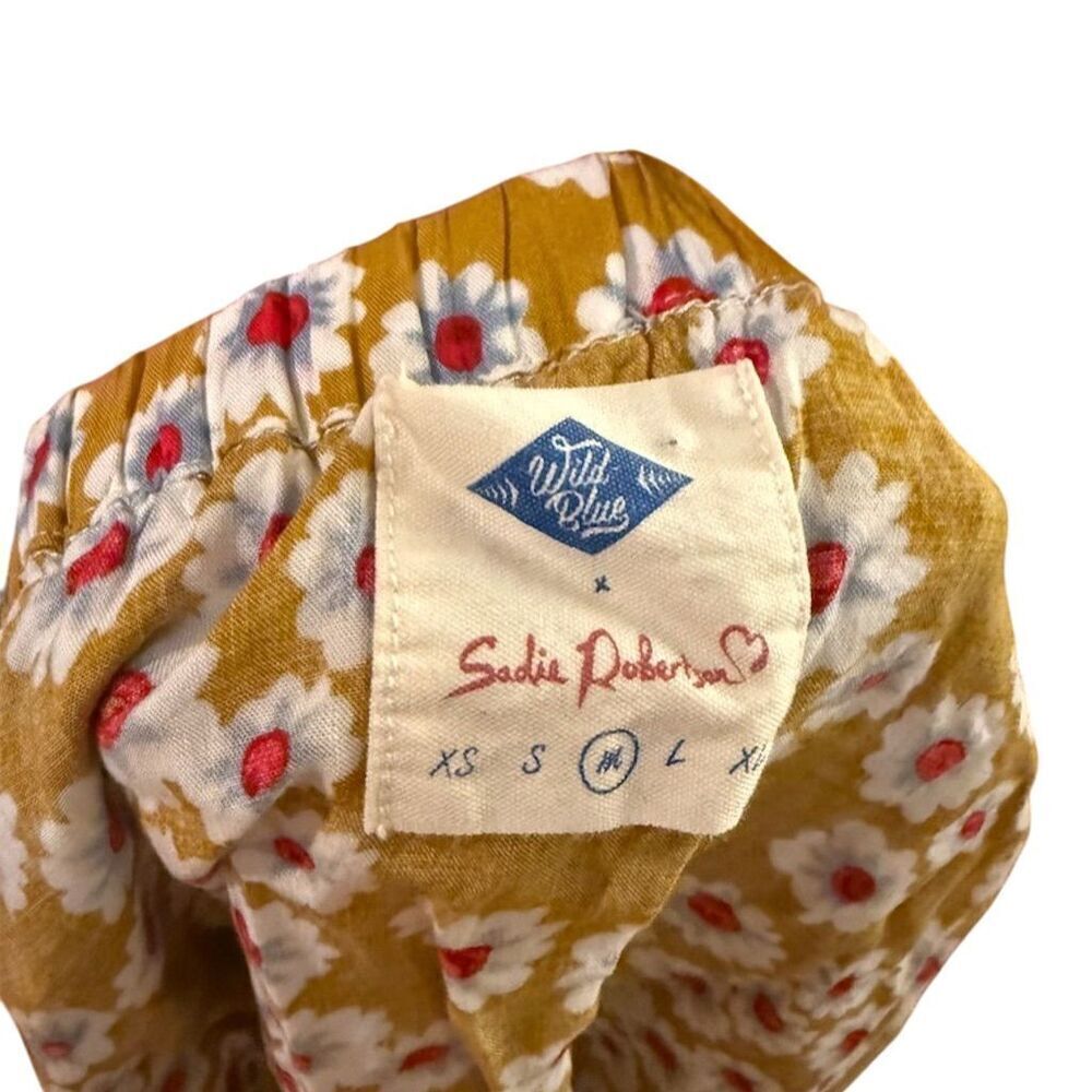 Wild Blue Sadie Robertson Floral Criss Cross Blouse Medium - Picture 3 of 3